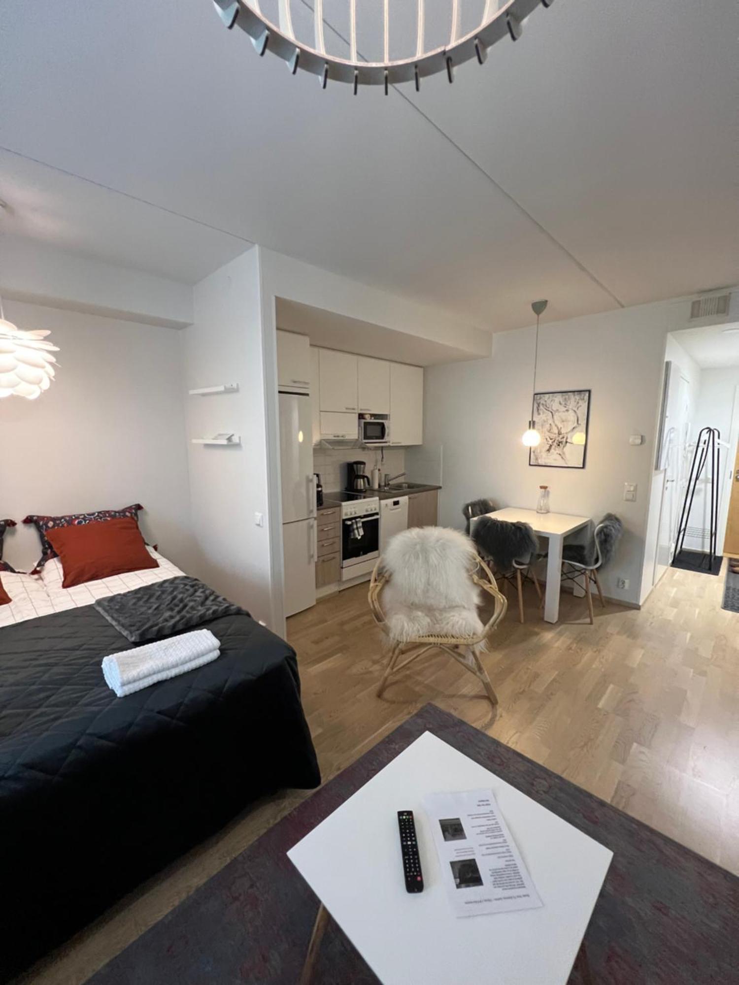 Home Next To The Railway Station Rovaniemi Extérieur photo