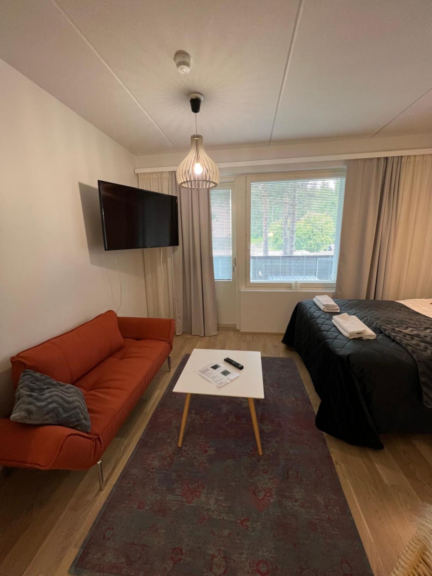 Home Next To The Railway Station Rovaniemi Extérieur photo